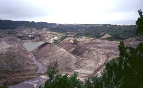 Amber mining in the Kaliningrad Oblast (the Yantarny mine)